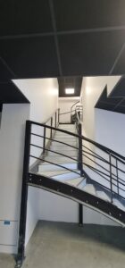 Escalier métallique